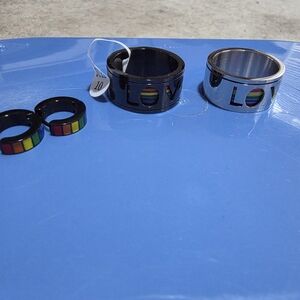 Rainbow Love Rings Set